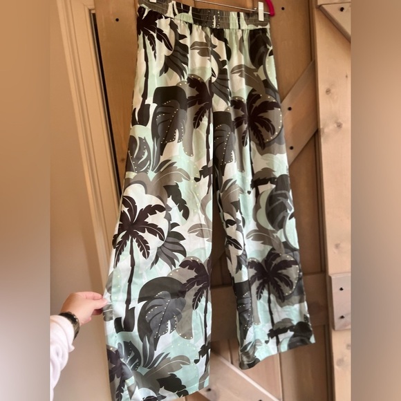 LIKE NEW Lili Sidonio Wide Leg Pant - Picture 4 of 6